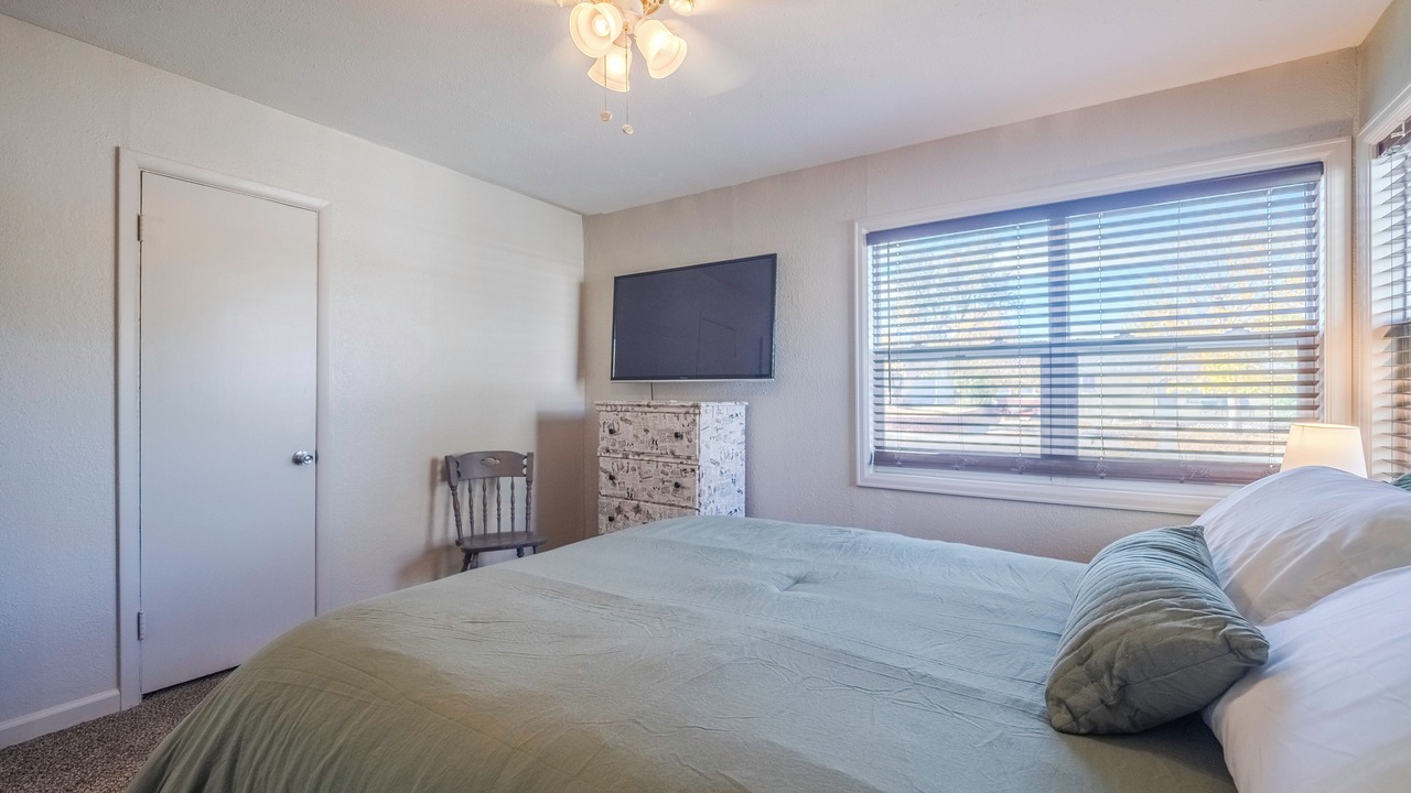 Photo of Bedroom in Casper