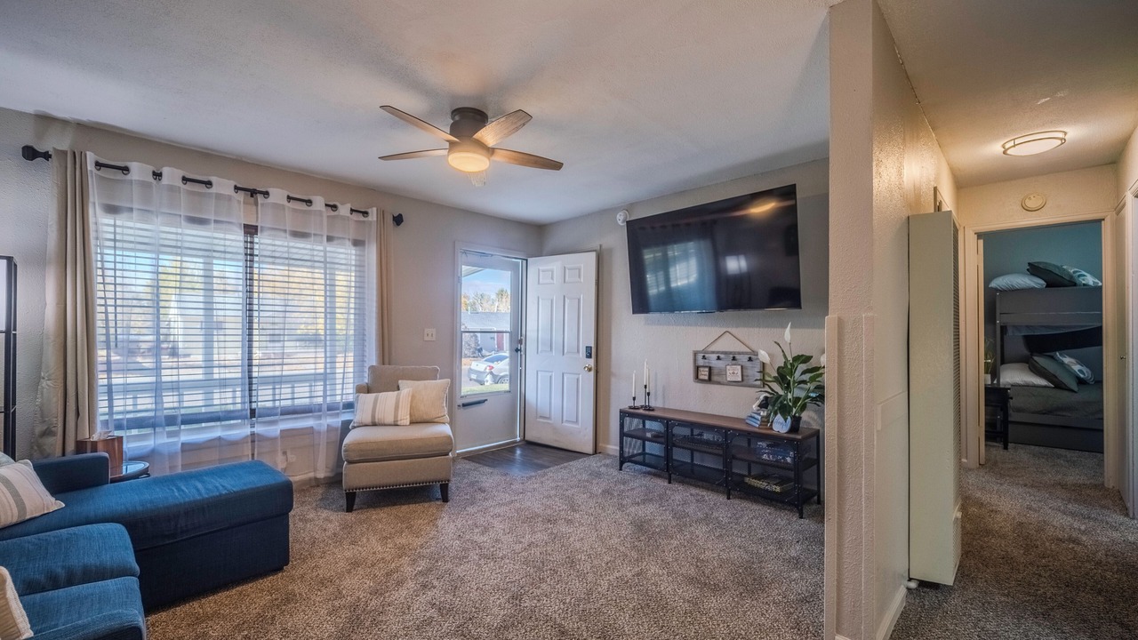 Photo of Livingroom in Casper