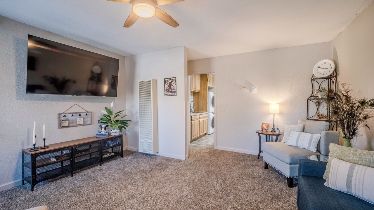 Photo of Livingroom in Casper