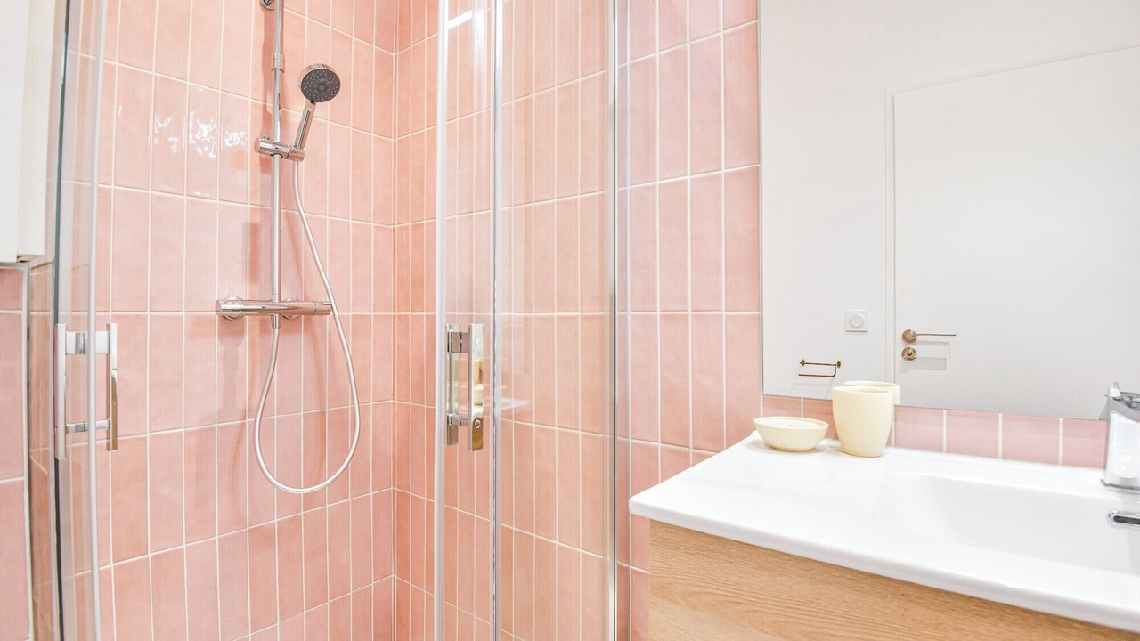 Photo of Bathroom in 1st Arrondissement