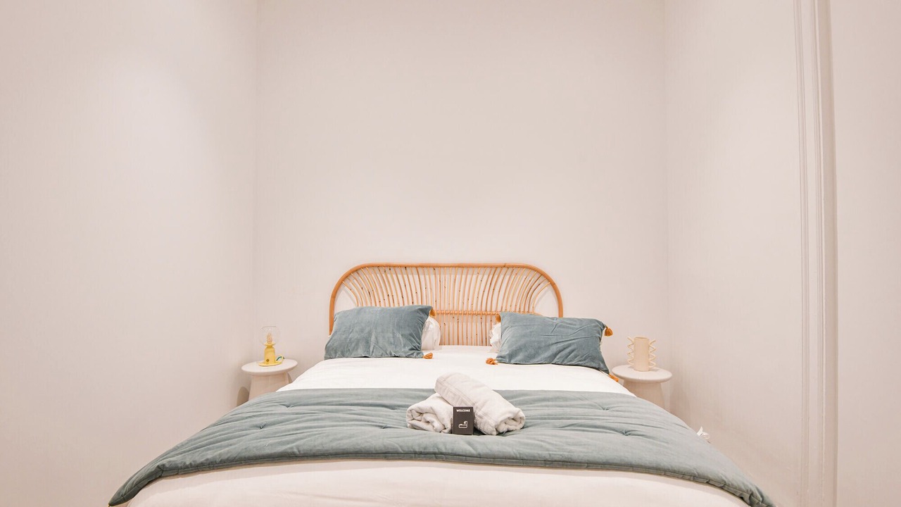 Photo of Bedroom in 1st Arrondissement