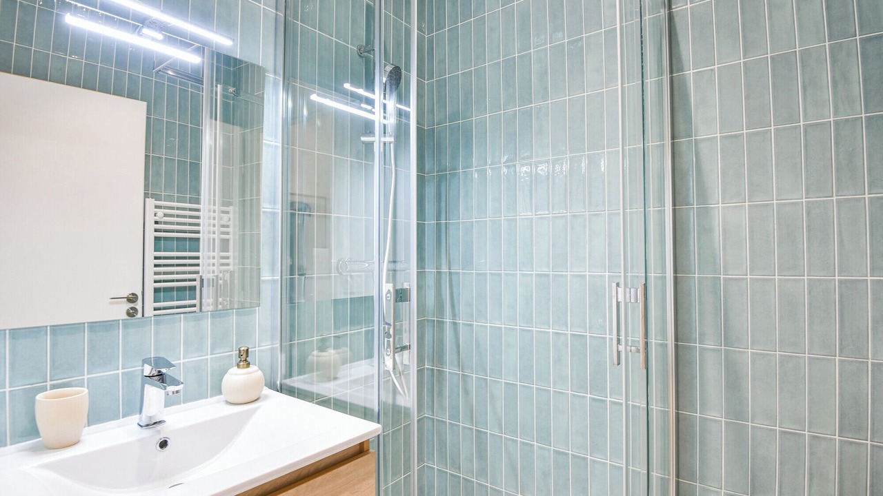 Photo of Bathroom in 1st Arrondissement