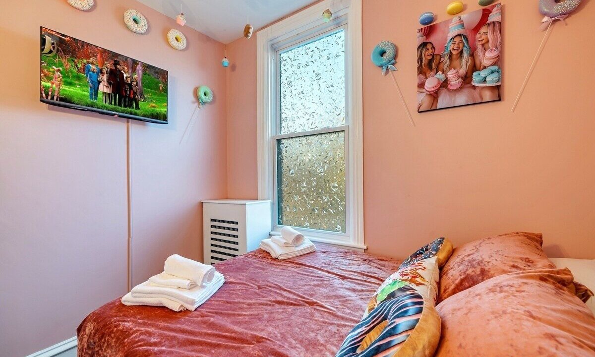Photo of Bedroom in Annville
