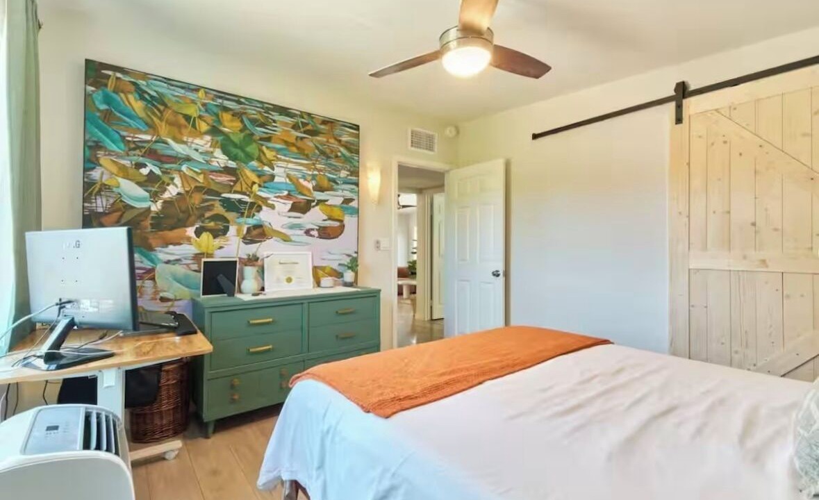Photo of Bedroom in Cathedral City Cove