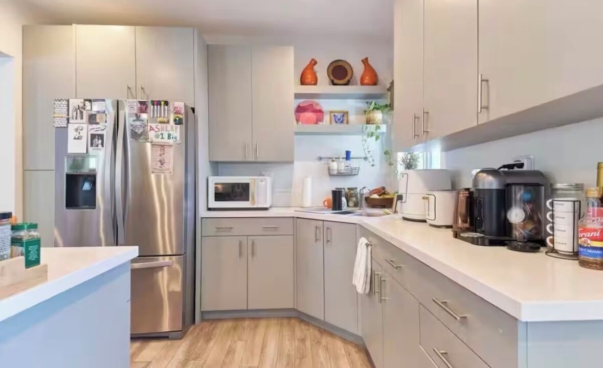 Photo of Kitchen in Cathedral City Cove