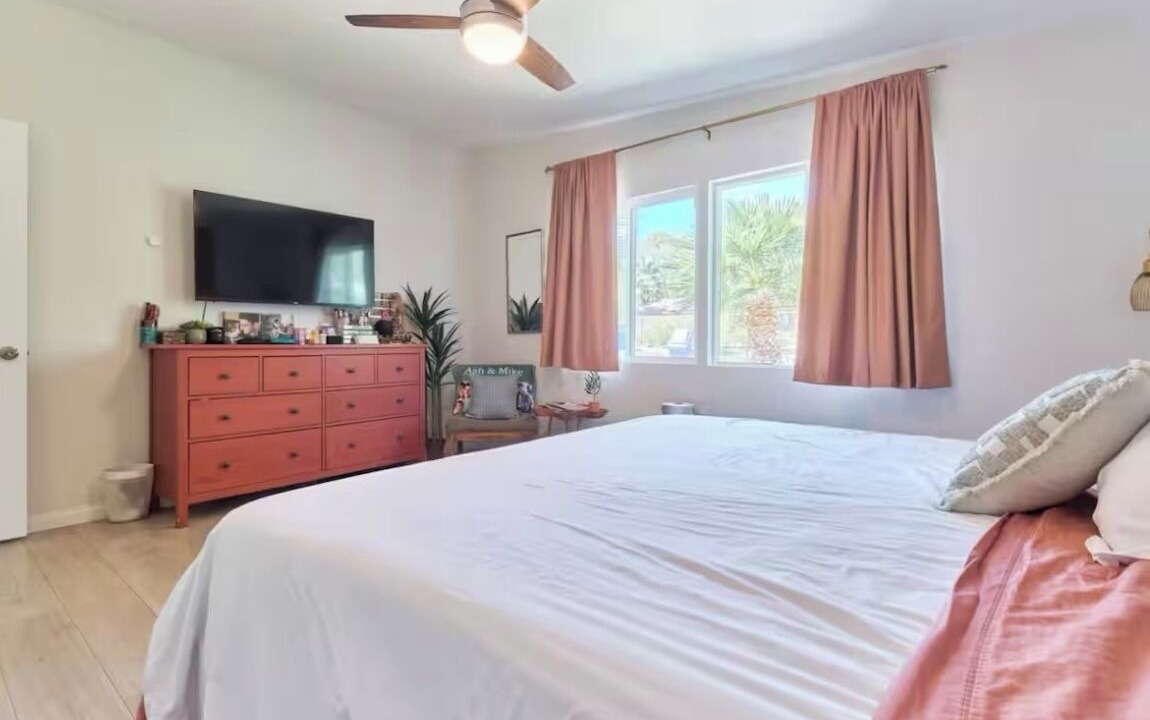 Photo of Bedroom in Cathedral City Cove