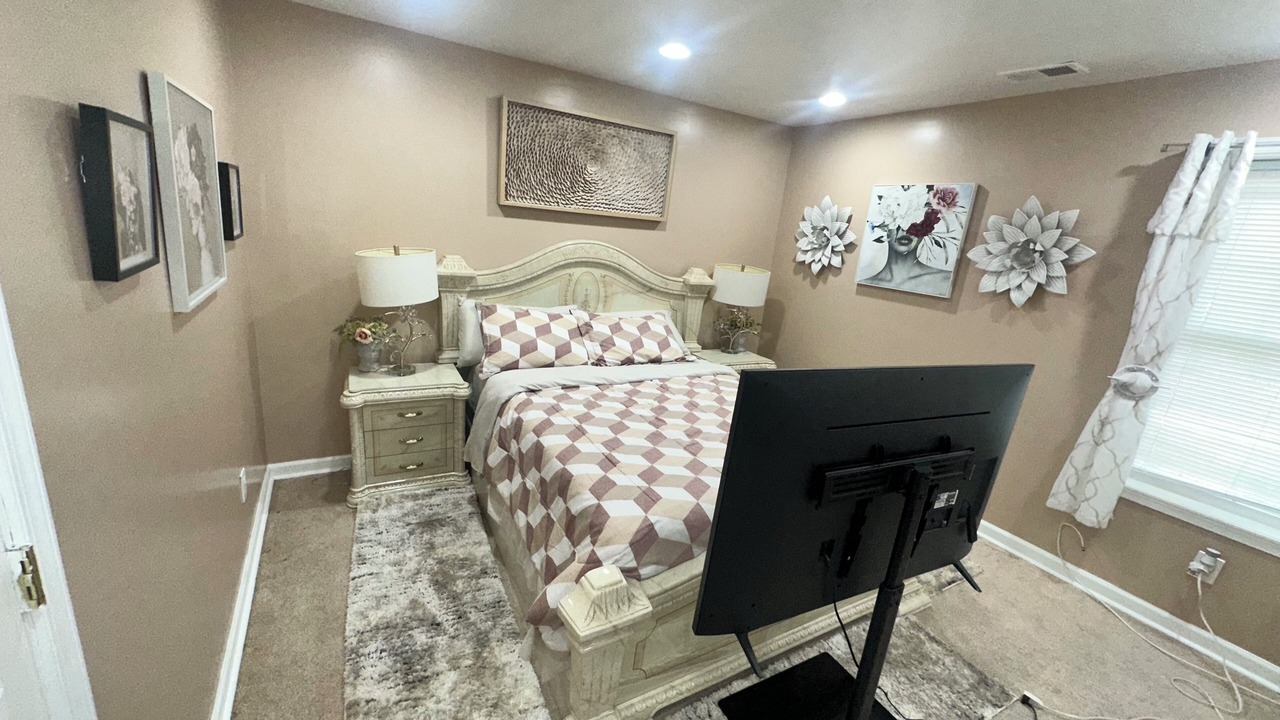 Photo of Bedroom in Roxborough