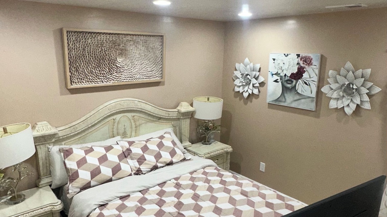 Photo of Bedroom in Roxborough