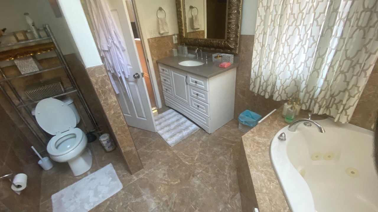 Photo of Bathroom in Roxborough