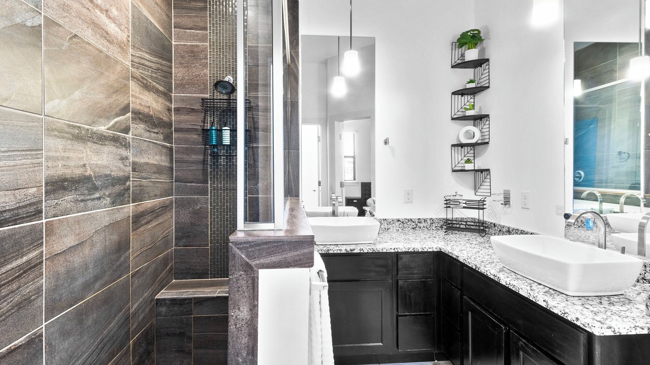 Photo of Bathroom in Biggs Field
