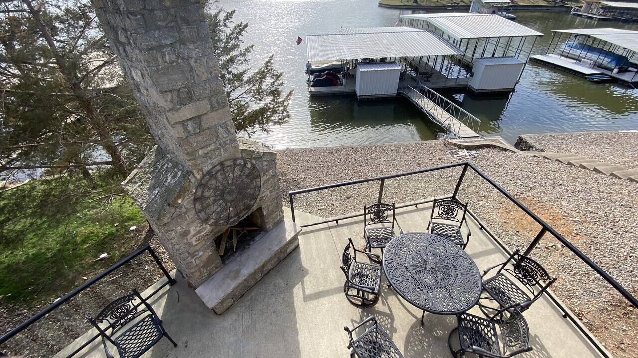 Photo of Livingroom in Lake of the Ozarks