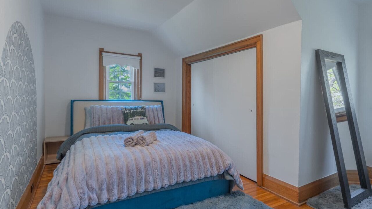 Photo of Bedroom in Belleville