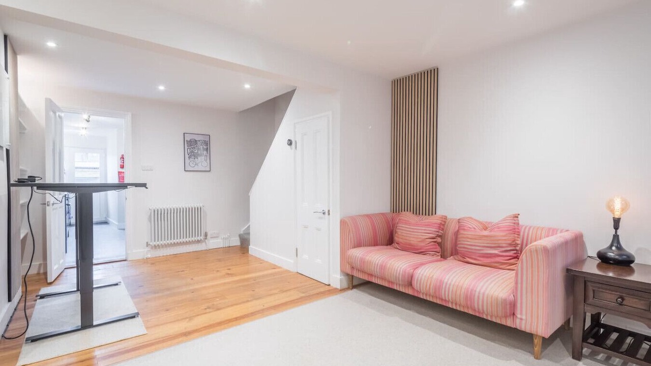 Photo of Livingroom in Cambridge