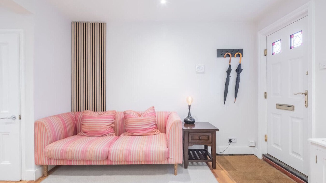 Photo of Livingroom in Cambridge