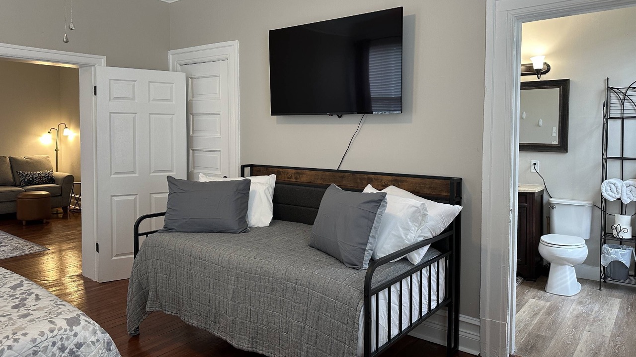 Photo of Bedroom in Fort Oglethorpe