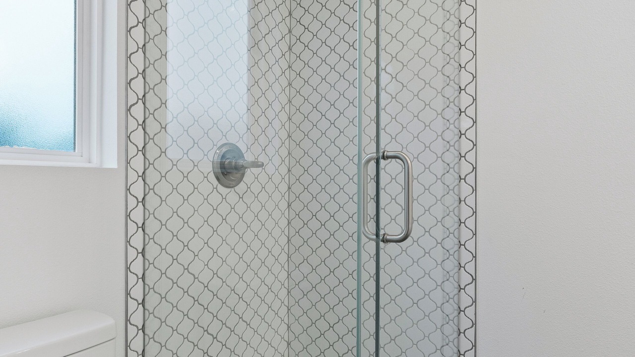 Photo of Bathroom in University Hills and Windsor Park