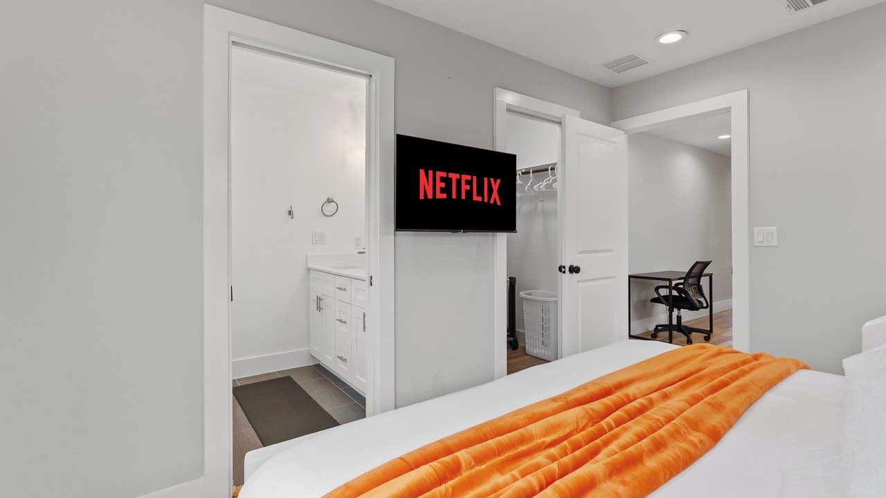 Photo of Bedroom in University Hills and Windsor Park