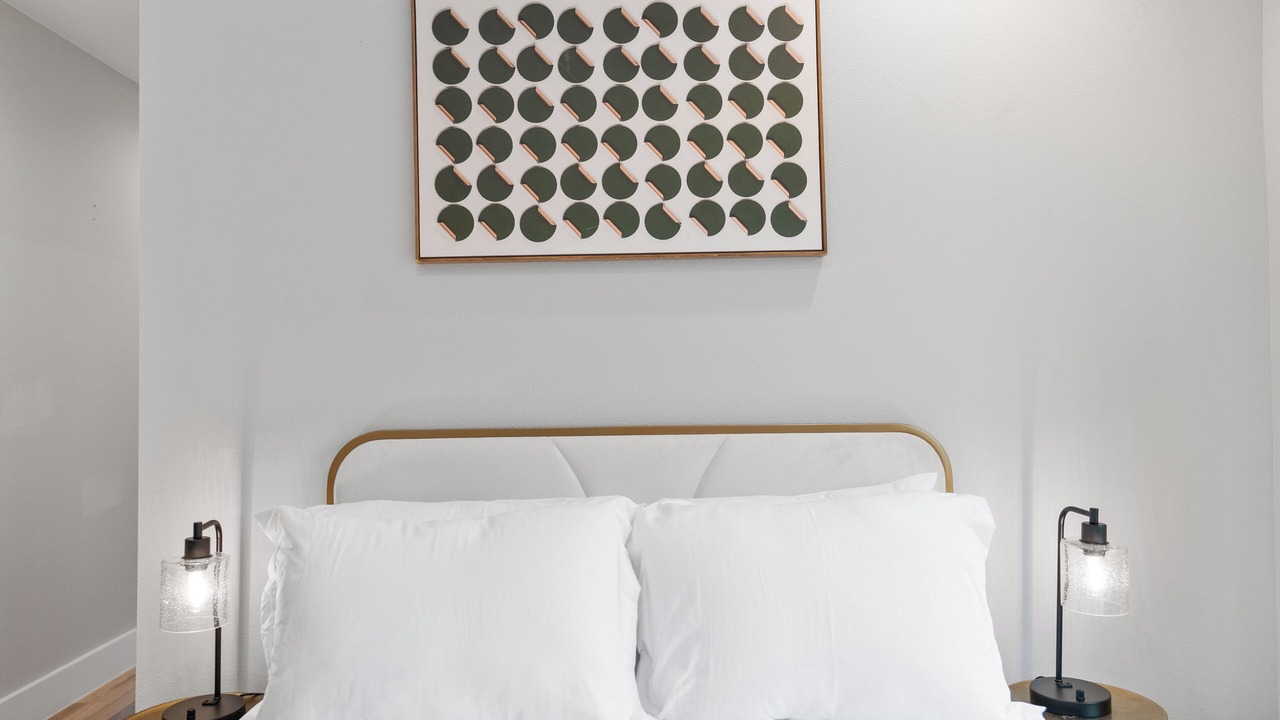 Photo of Bedroom in University Hills and Windsor Park