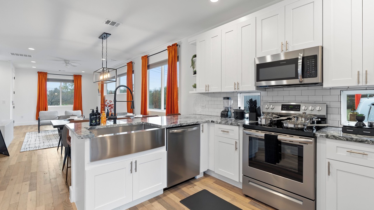 Photo of Kitchen in University Hills and Windsor Park
