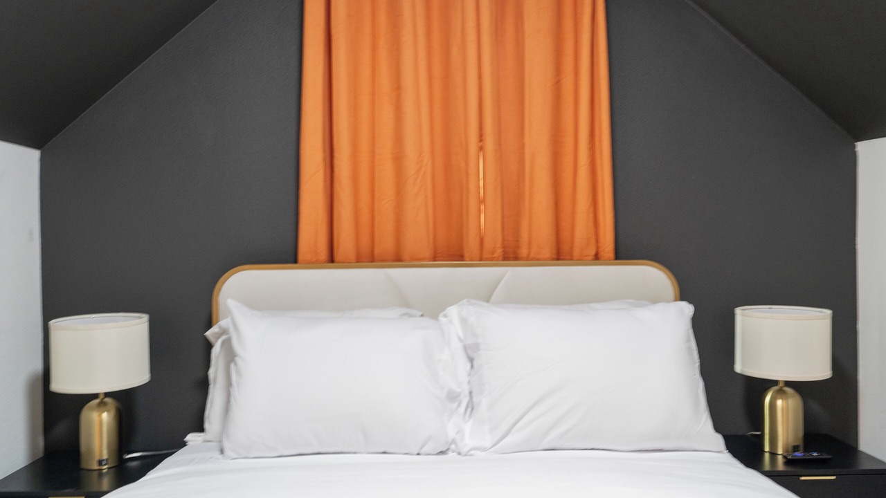 Photo of Bedroom in University Hills and Windsor Park