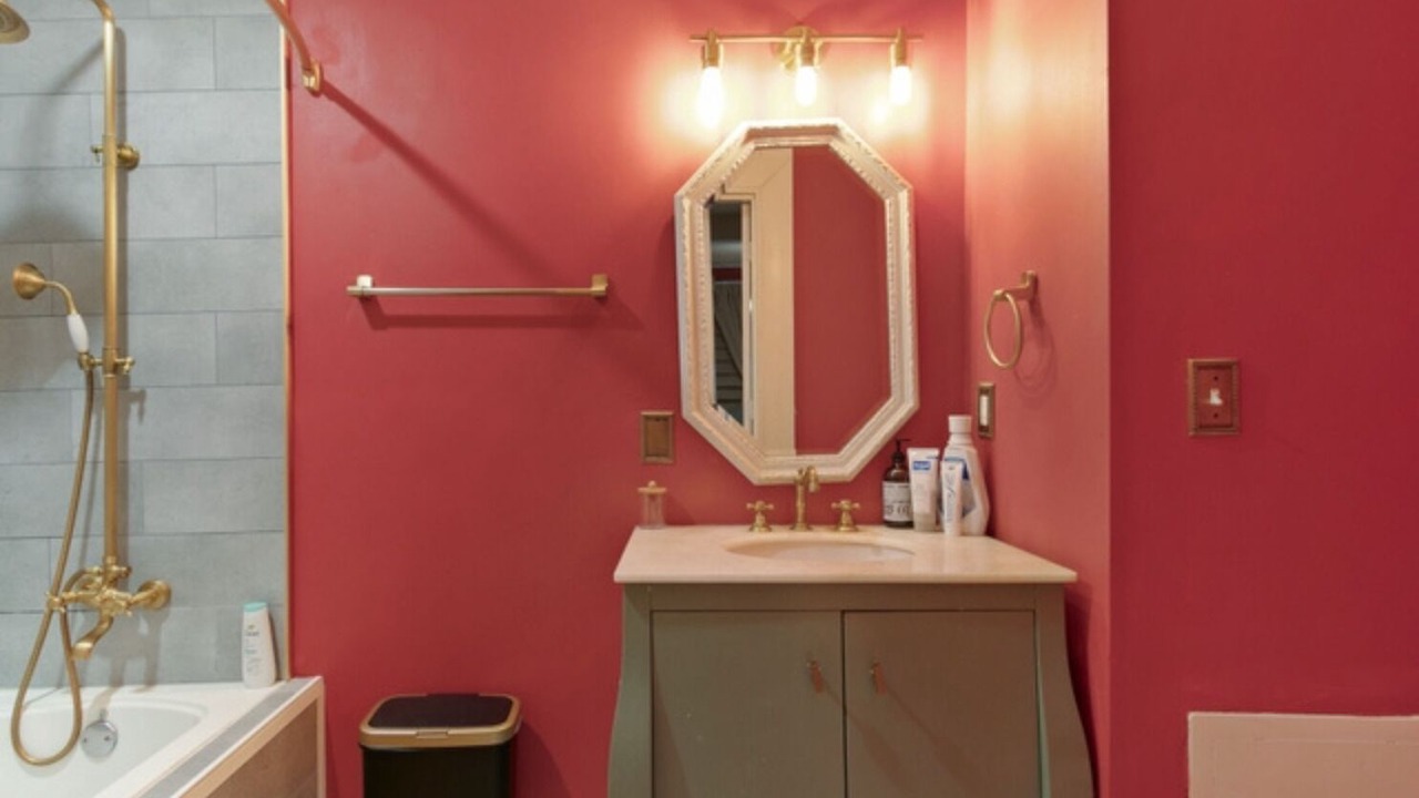 Photo of Bathroom in College Park