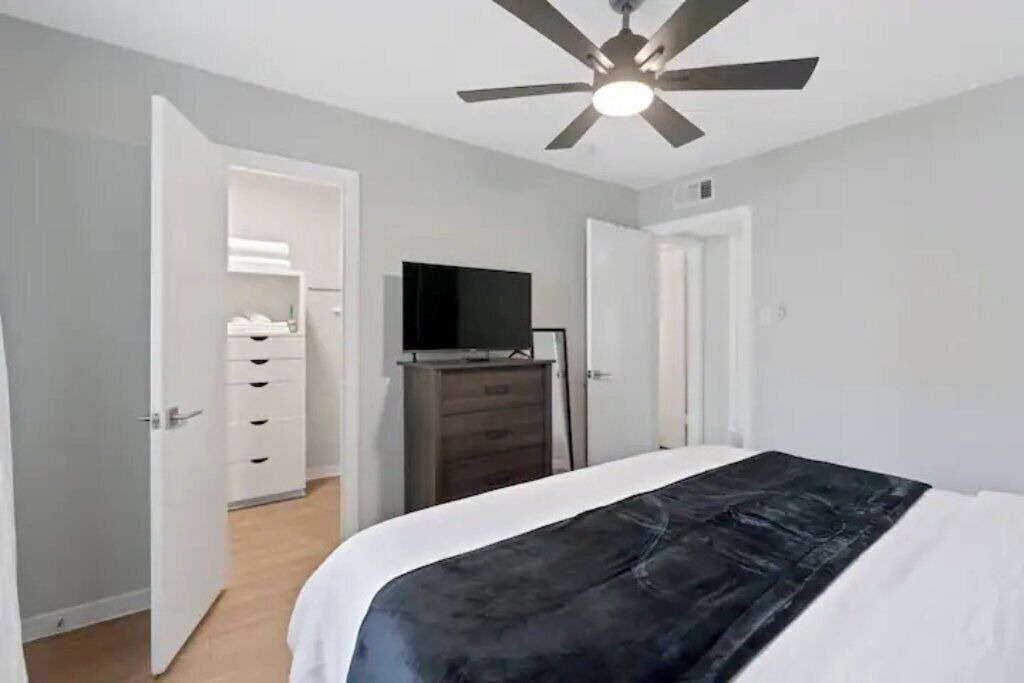 Photo of Bedroom in West Campus