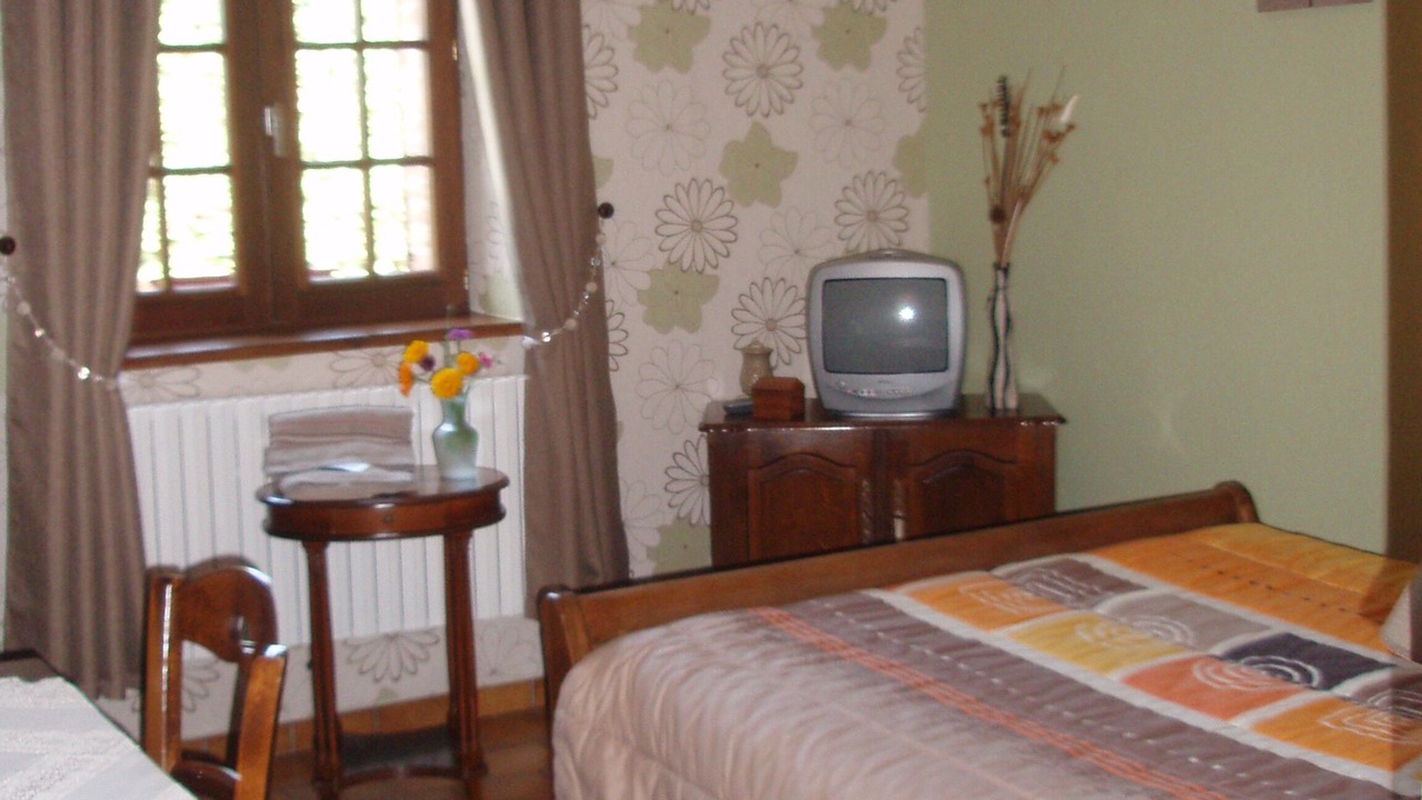 Photo of Bedroom in Dampierre-en-Bray