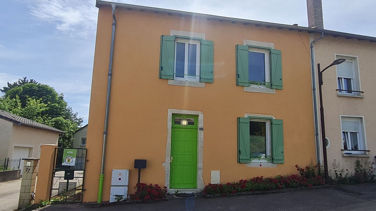 Photo of Outdoor in Belleville