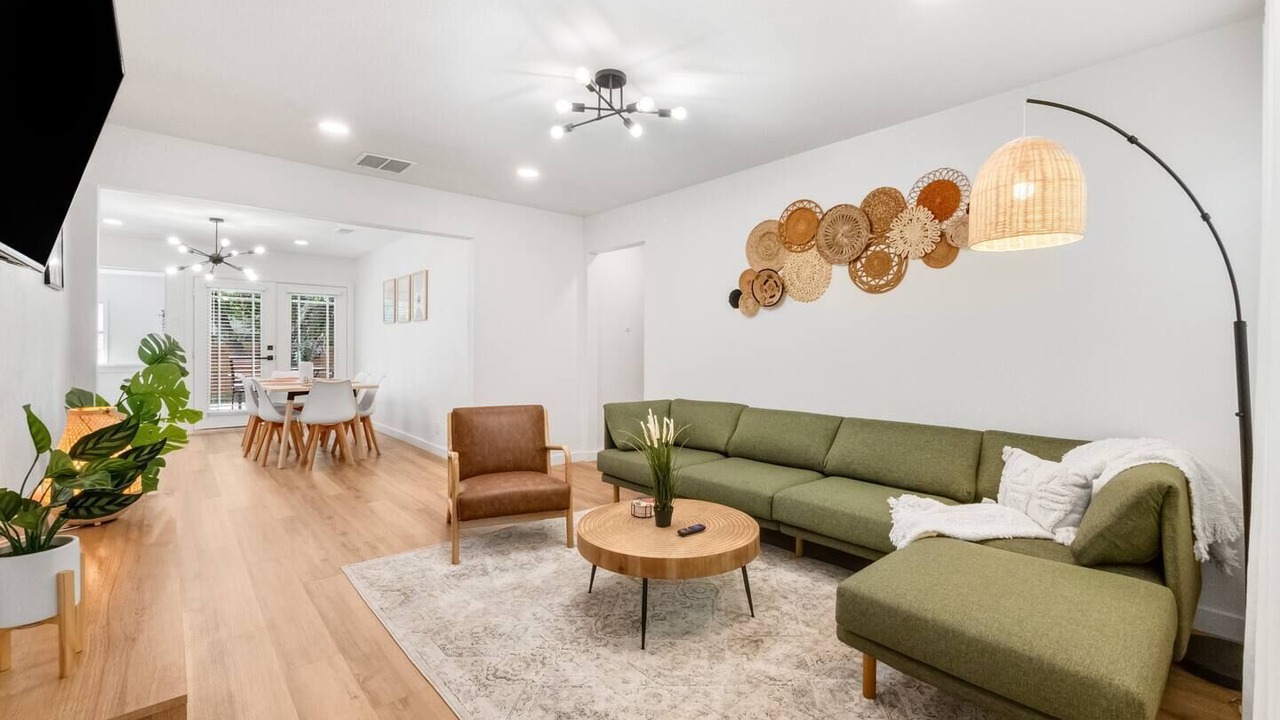 Photo of Livingroom in Richardson