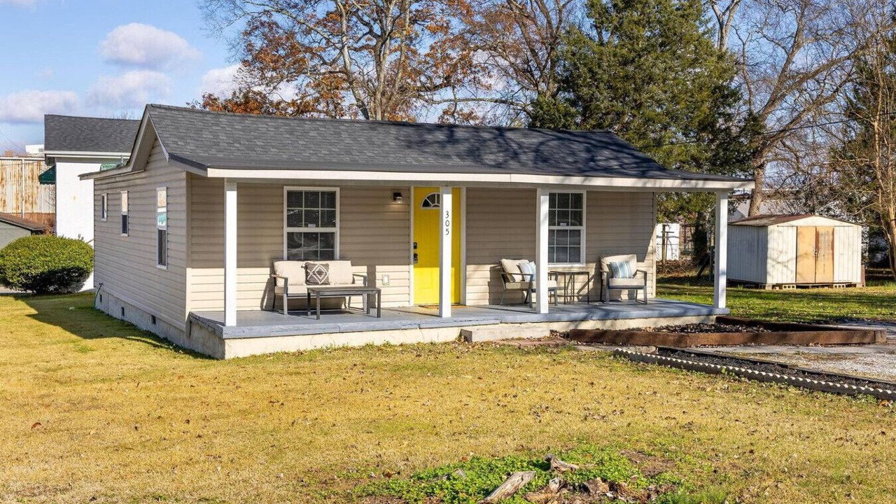Photo of Outdoor in Rossville