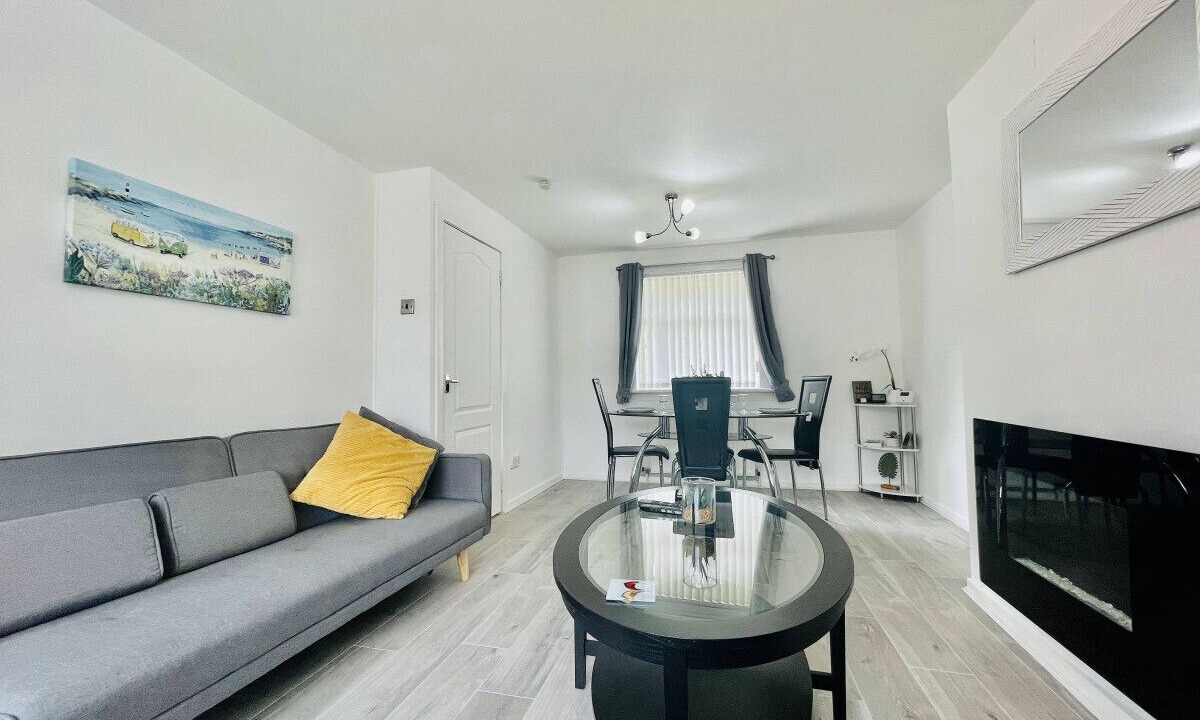 Photo of Livingroom in Hamilton