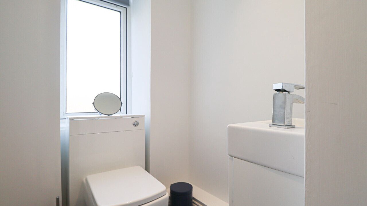 Photo of Bathroom in Paisley