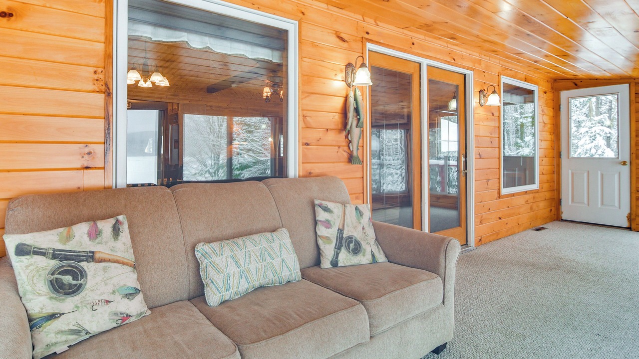 Photo of Others in Errol