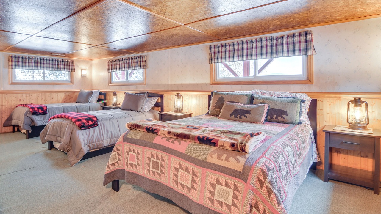 Photo of Others in Errol