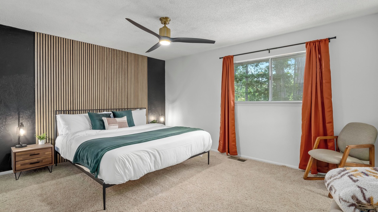 Photo of Bedroom in Oakhurst