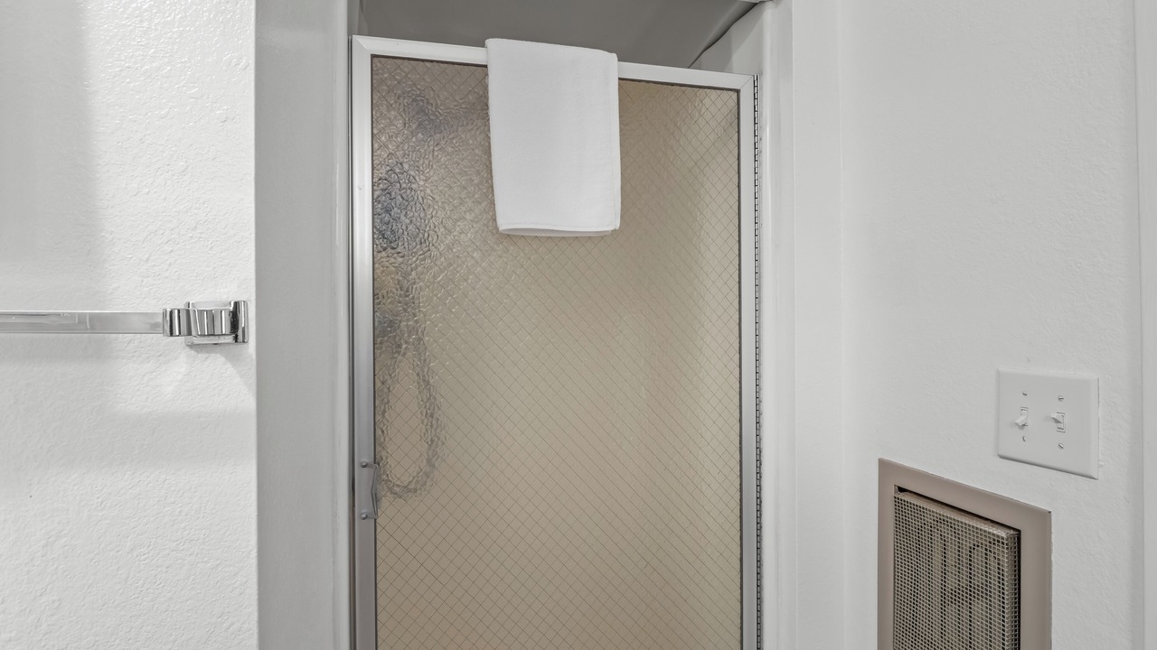 Photo of Bathroom in Oakhurst