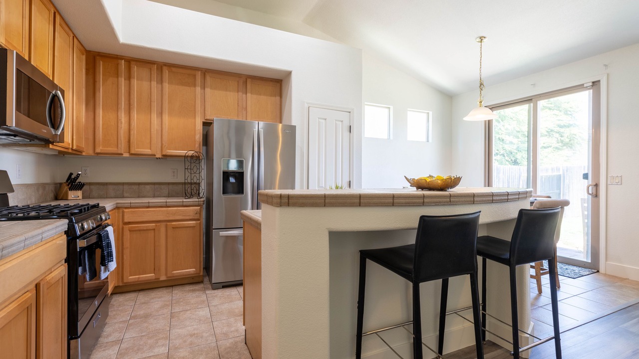 Photo of Kitchen in Southwestern Sacramento
