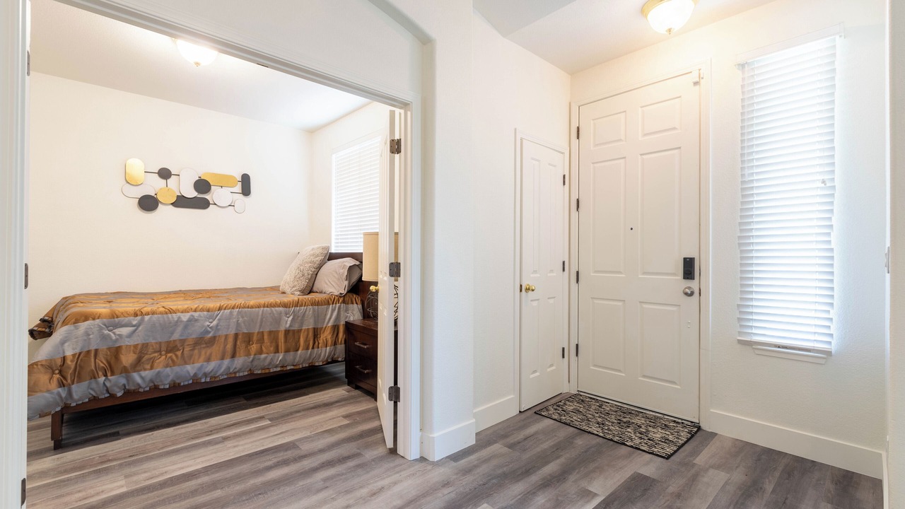 Photo of Bedroom in Southwestern Sacramento