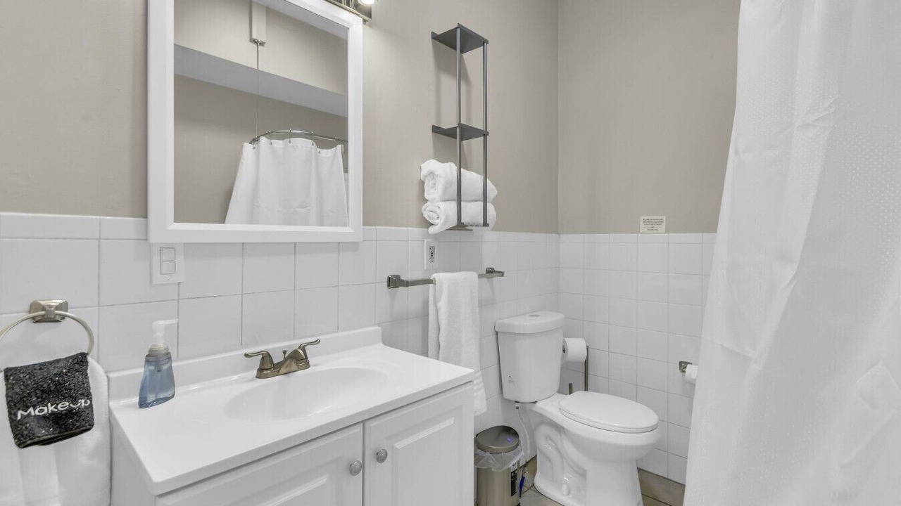 Photo of Bathroom in South Hyde Park