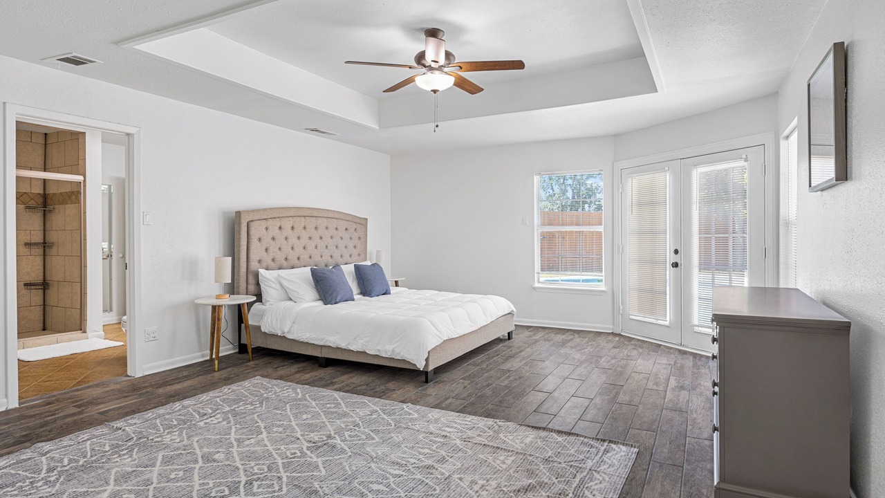 Photo of Bedroom in Northeast Carrollton