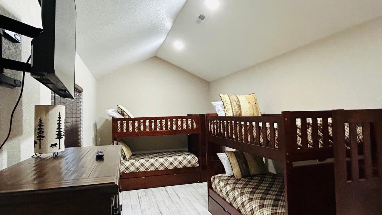 Photo of Bedroom in Table Rock