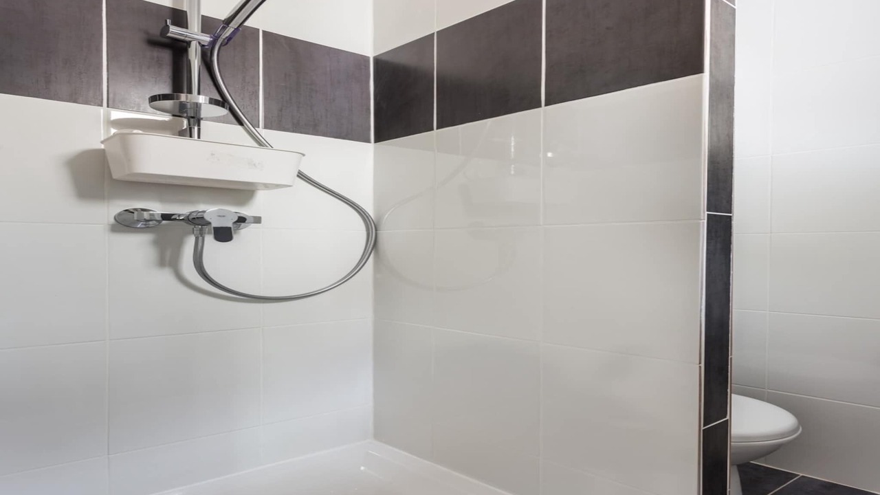Photo of Bathroom in Malakoff