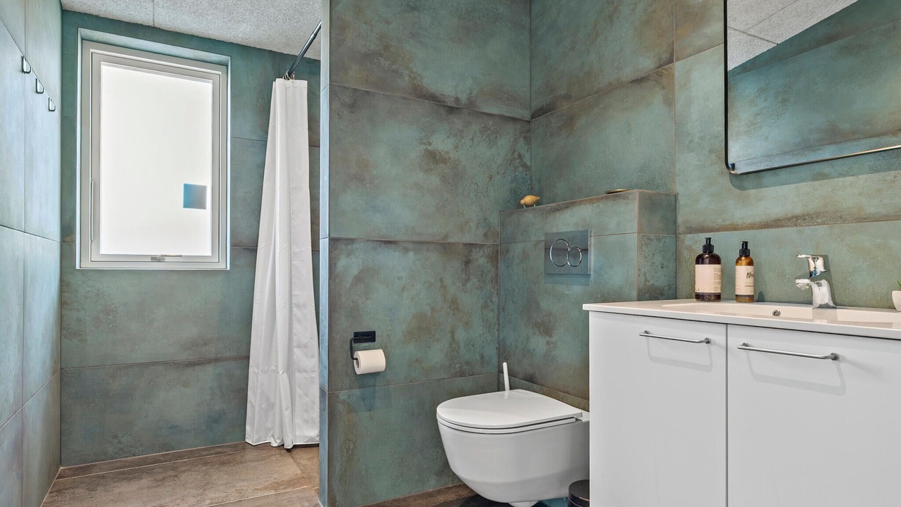 Photo of Bathroom in Flovt Strand