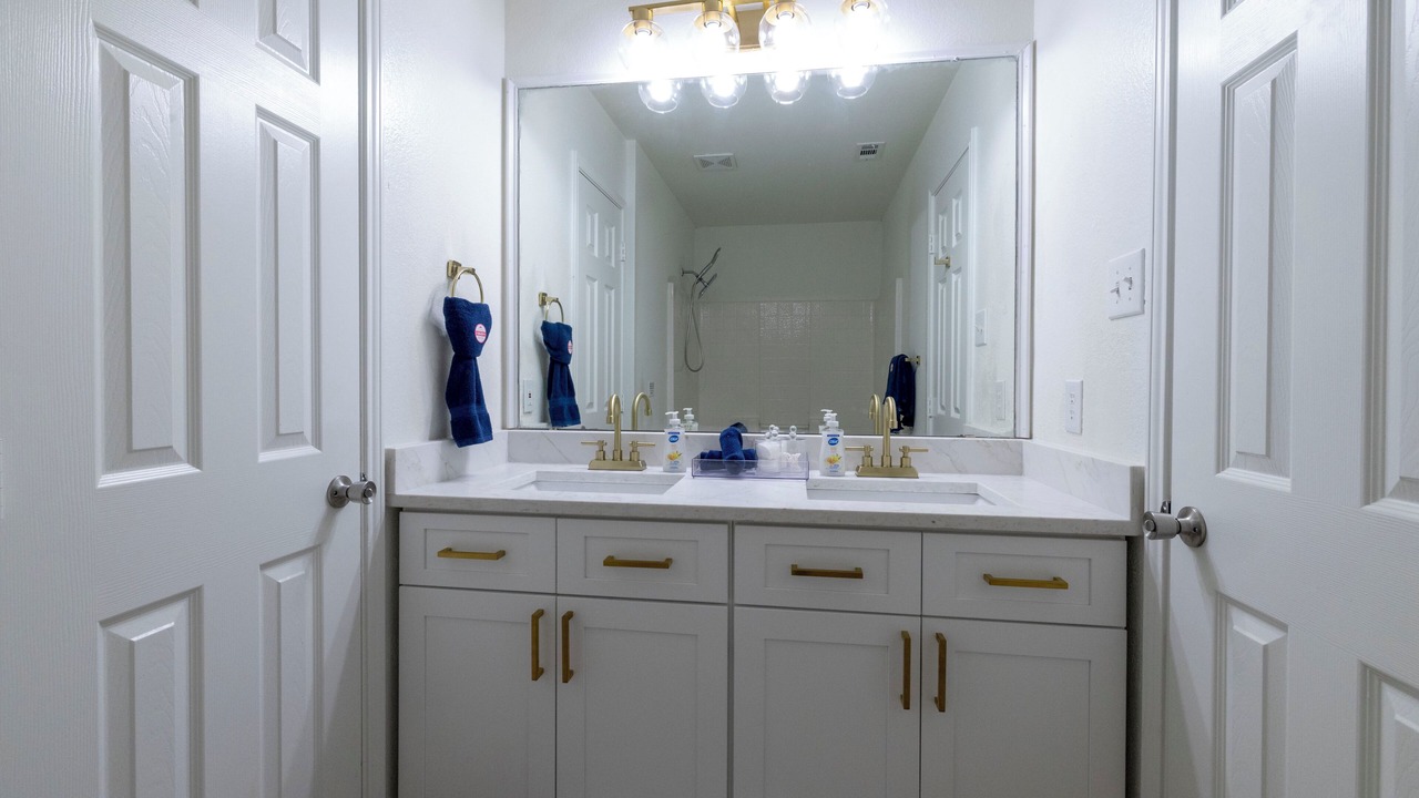 Photo of Bathroom in Frisco
