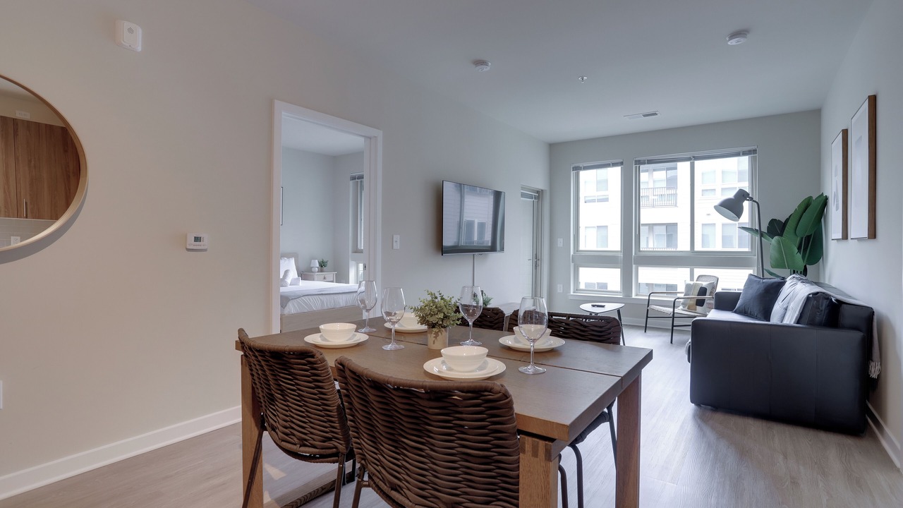 Photo of Livingroom in Jefferson Manor
