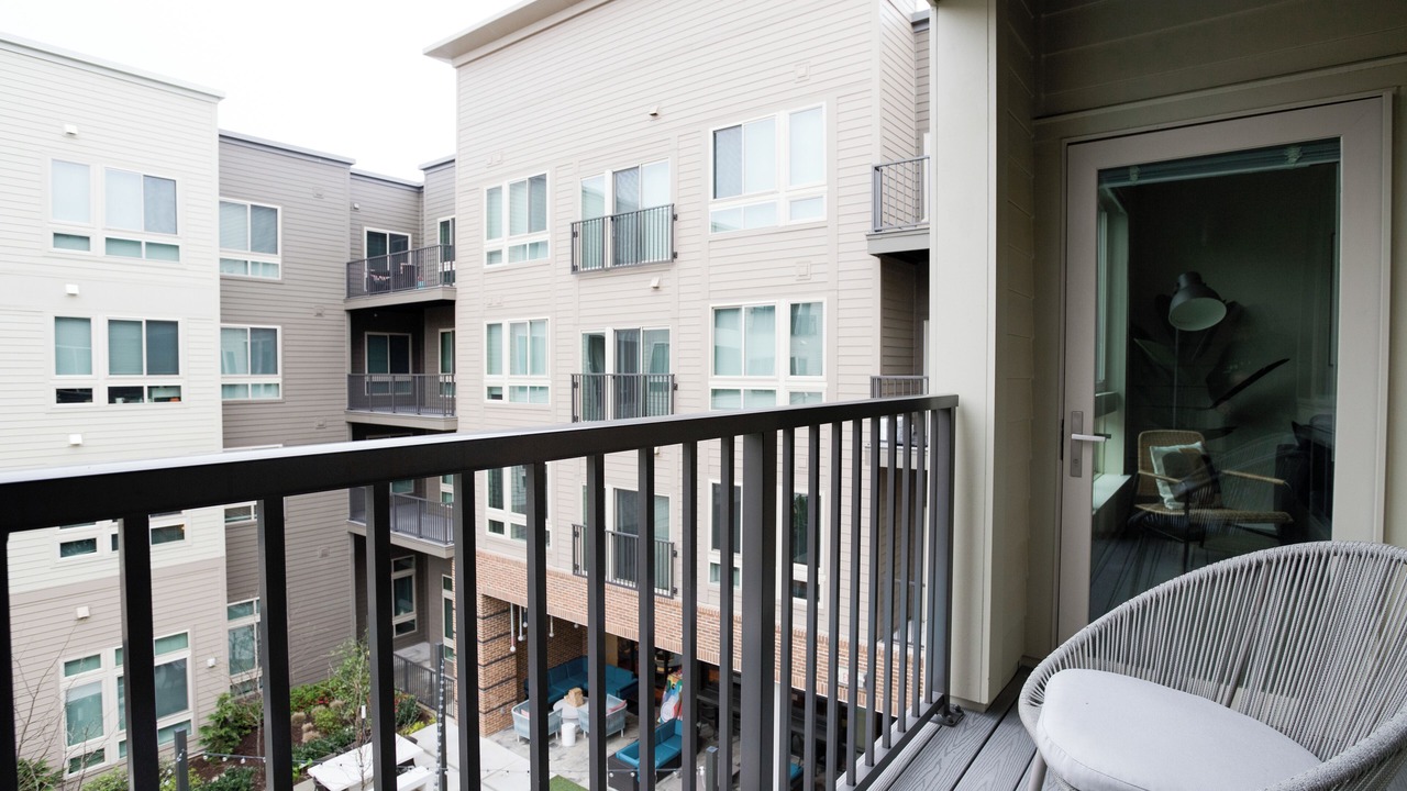 Photo of Patio Balcony in Jefferson Manor