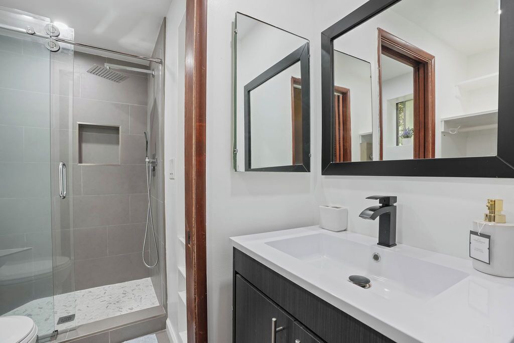 Photo of Bathroom in Silver Lake