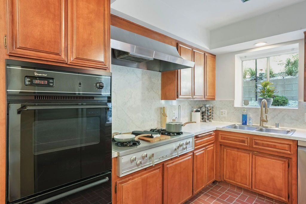 Photo of Kitchen in Silver Lake