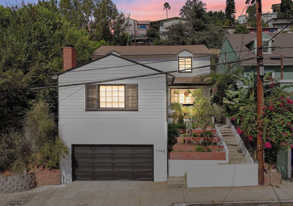 Photo of Outdoor in Silver Lake
