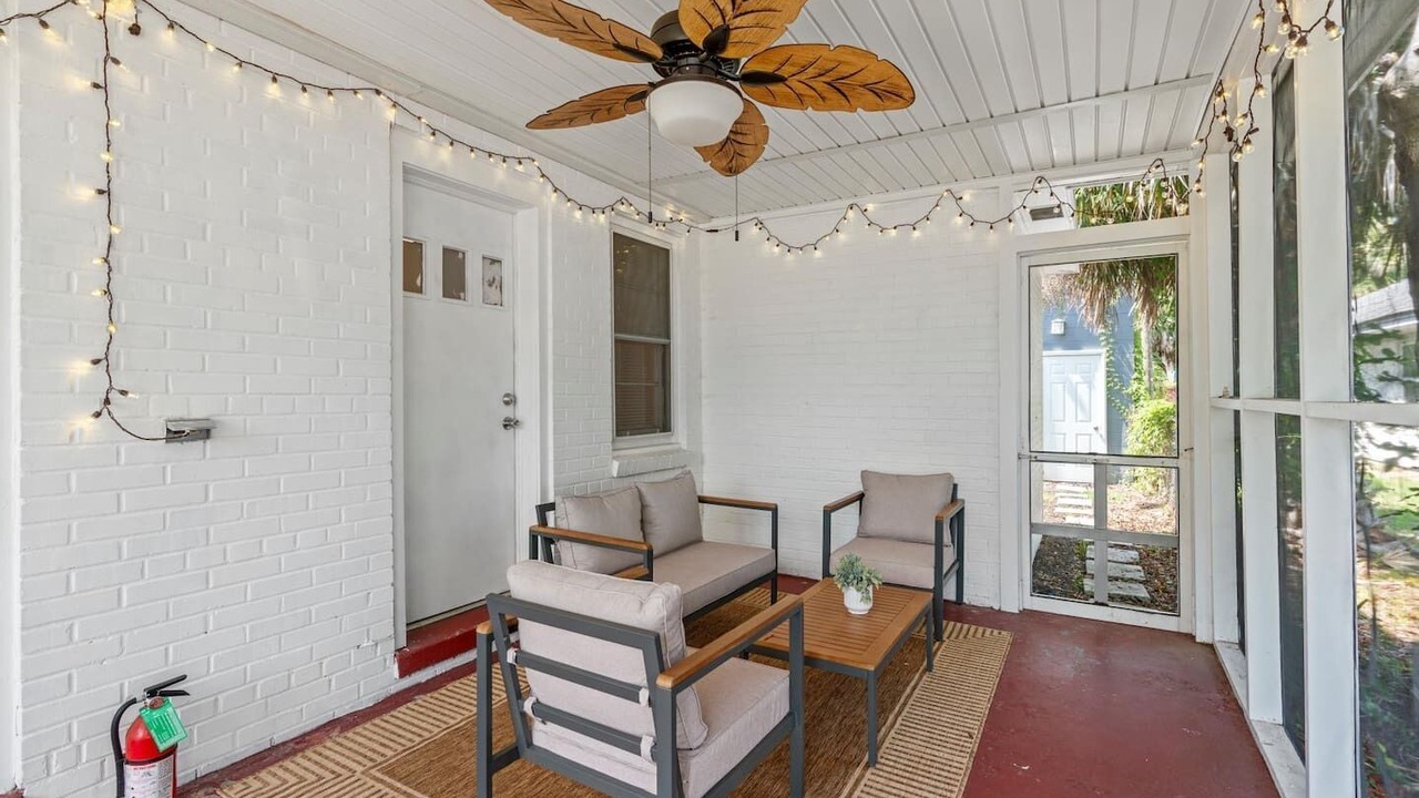 Photo of Patio Balcony in Historic District